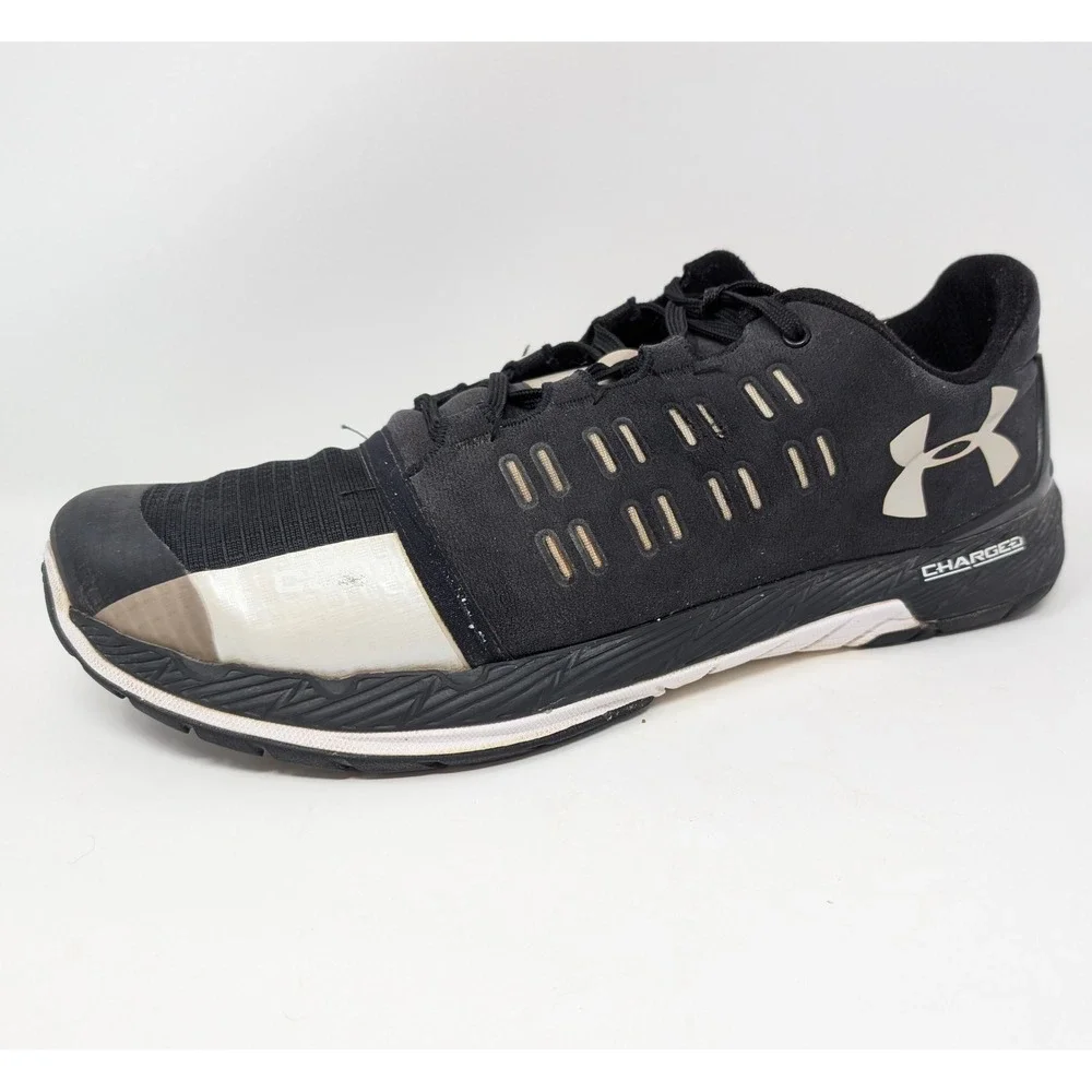 Under Armour Charged Core Mens 12 Training Shoes Black White 1276524-001 Nice!
